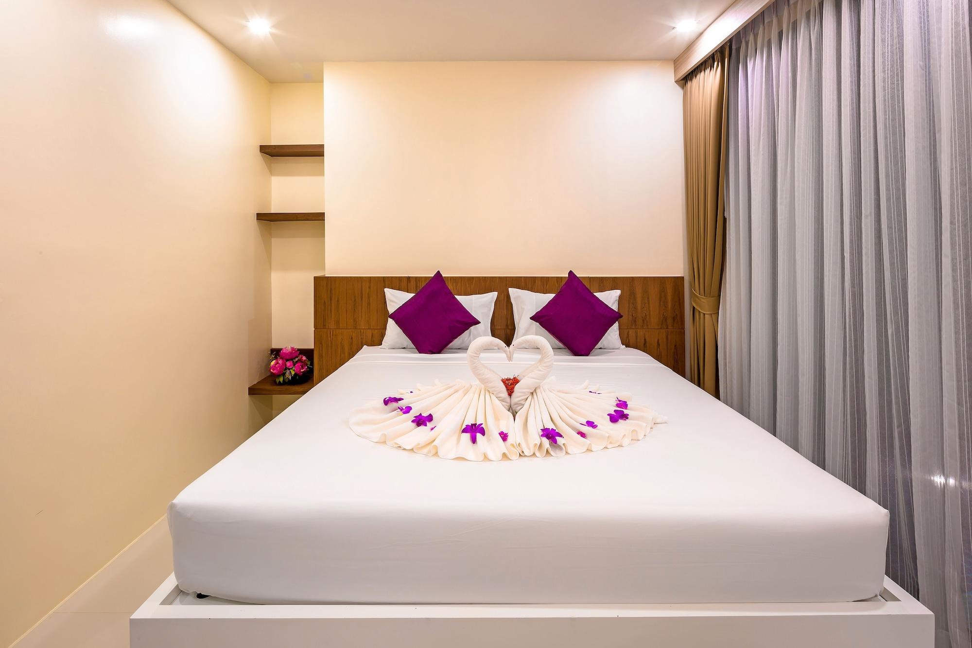 At The Tree Phuket Aparthotel Rawai Bagian luar foto