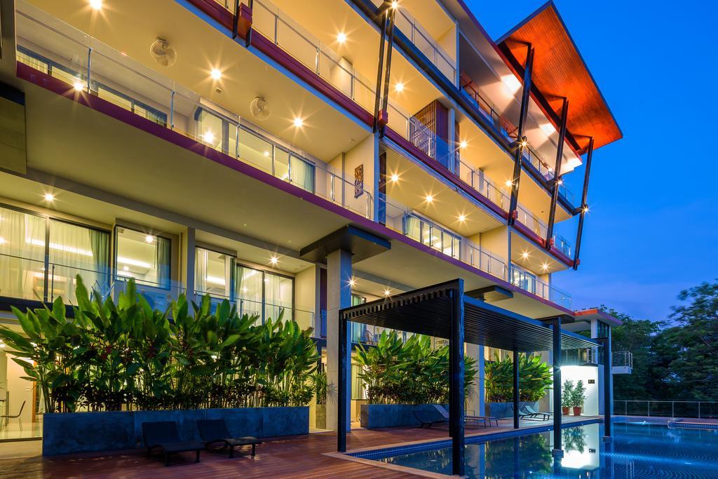 At The Tree Phuket Aparthotel Rawai Bagian luar foto