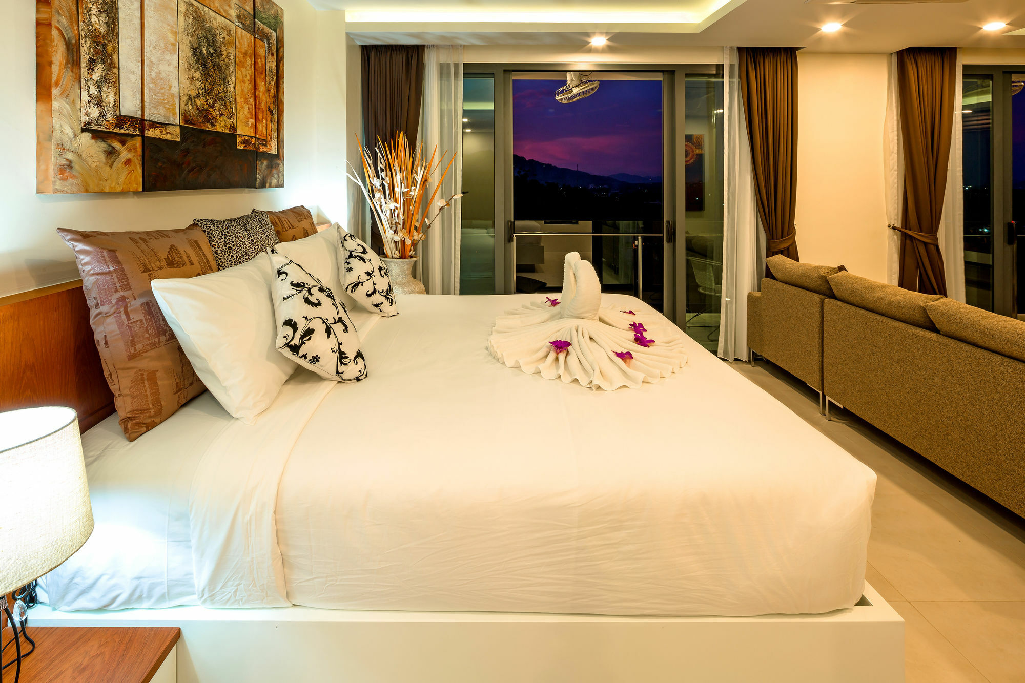 At The Tree Phuket Aparthotel Rawai Bagian luar foto